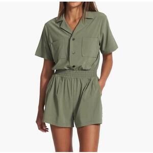 Vuori Villa Romper Women Medium Green Wide Leg Pleated Shorts Jumpsuit Stretch